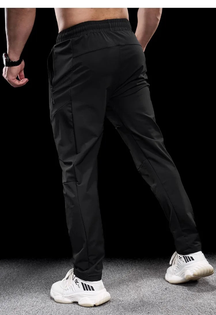 Refined Joggers - Black